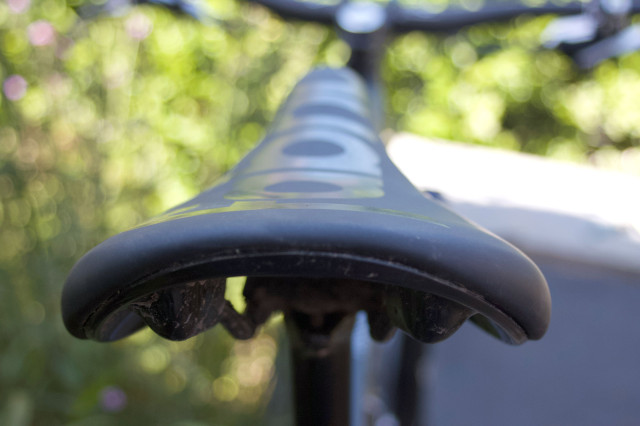Fabric Magic Elite Radius saddle review - Cycling News | off-road.cc